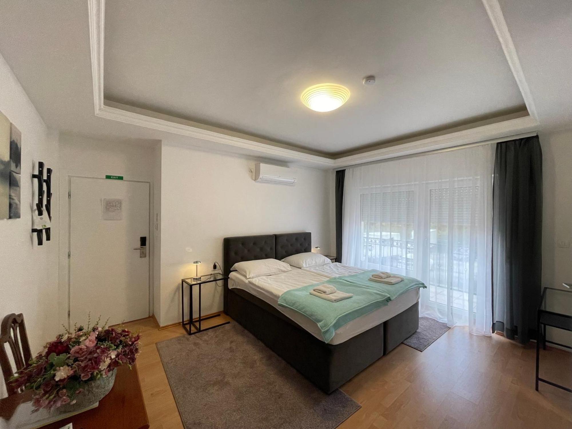 Stella Boutique Rooms Sesvete Zimmer foto